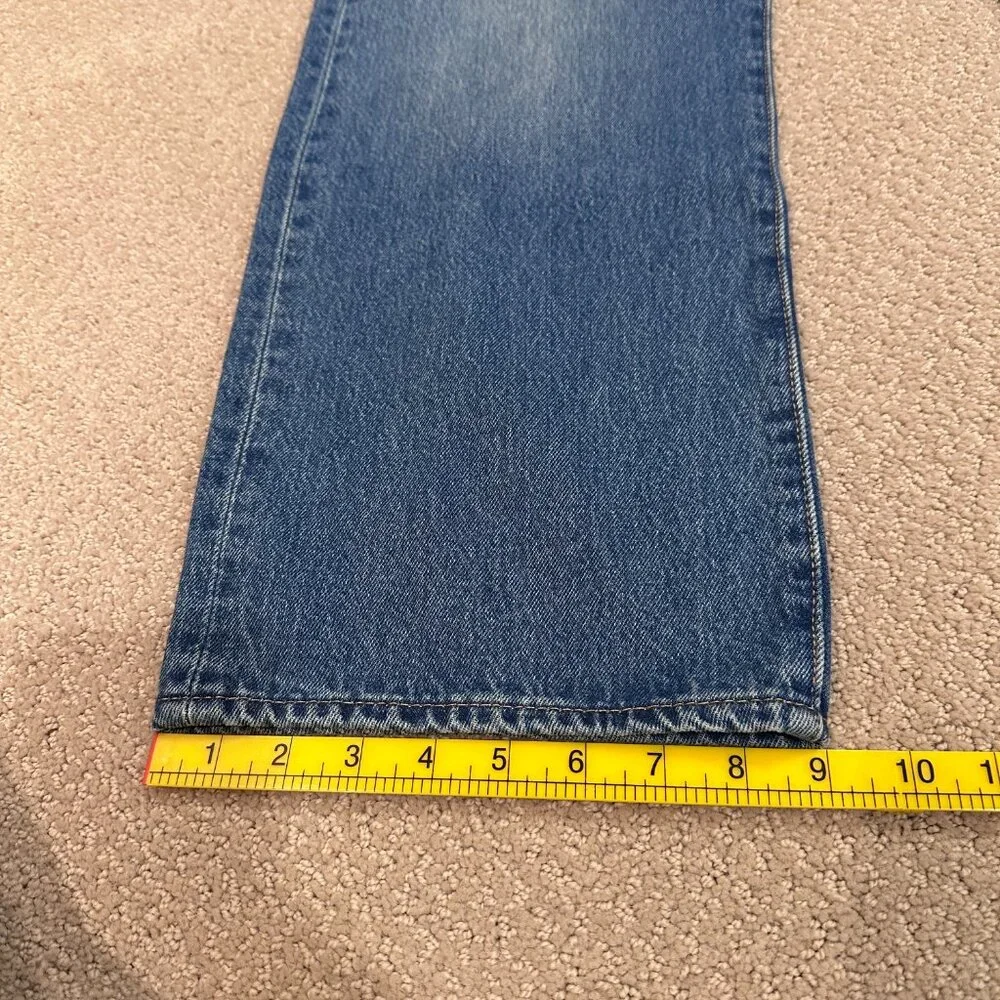 Levi's Jeans 501 Straight Button Fly Medium Classic Iconic Size 42 #00501-3306